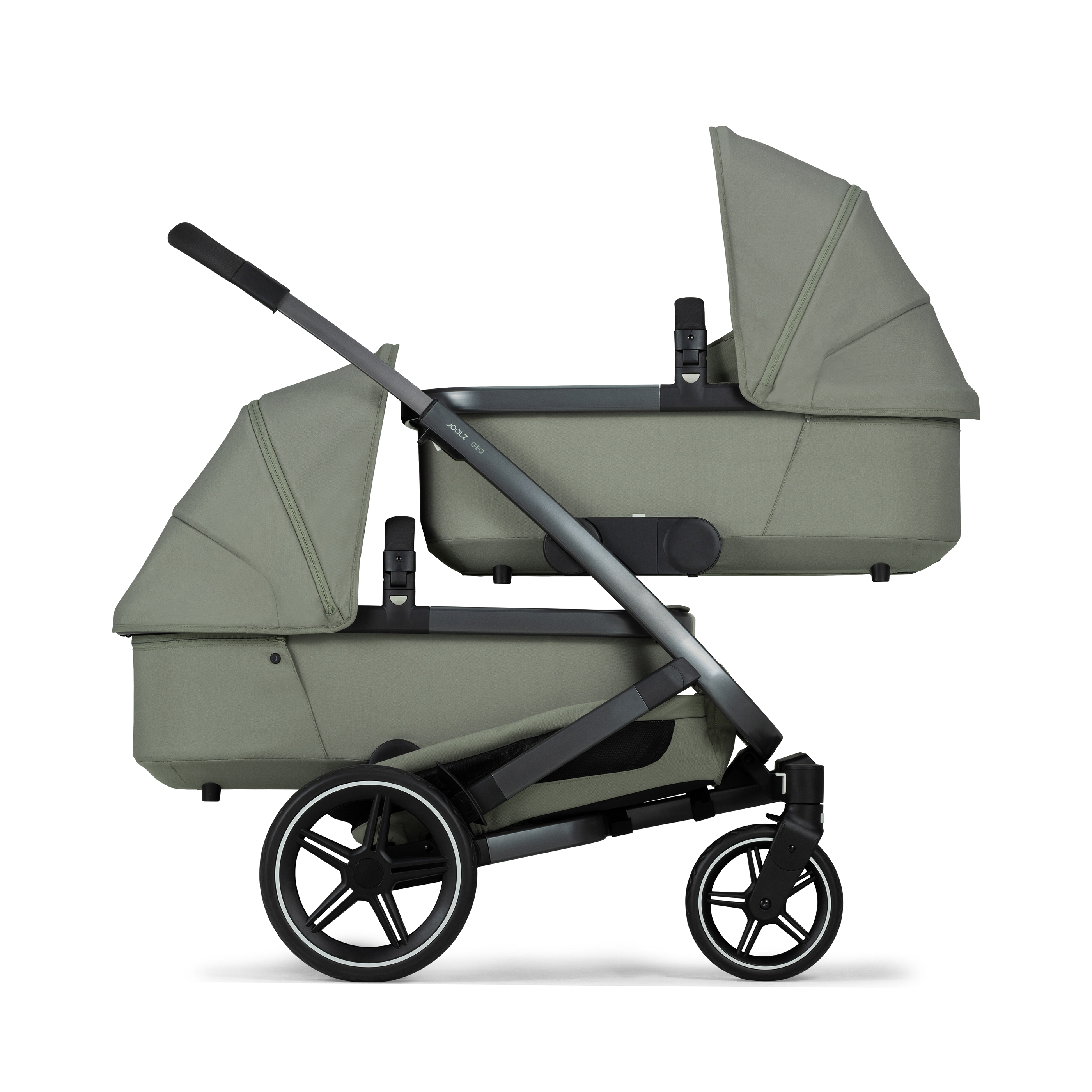 Je hebt deze adapters ook nodig om de Joolz Geo&sup3; te gebruiken als twin-kinderwagen met twee wiegen (reeds inbegrepen als je de twin-bundelset koopt)